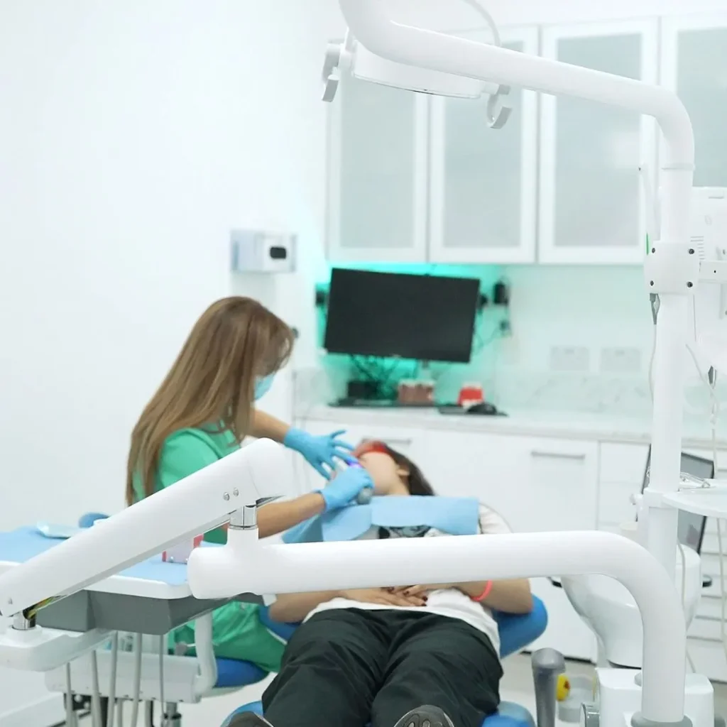 Conservative Dentistry 1 Teeth filling in Vauxhall London
