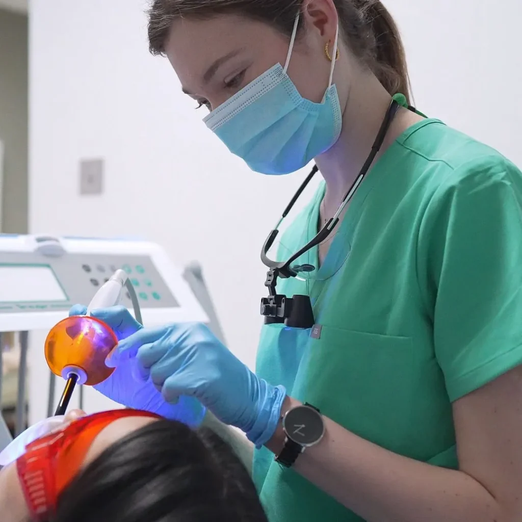 Home 29 Super White Dental Clinic